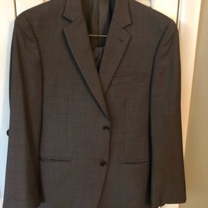 Men’s suit. Michael Kors